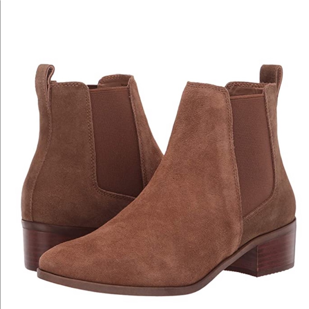 Brand New Still in Box Steven Madden Booties